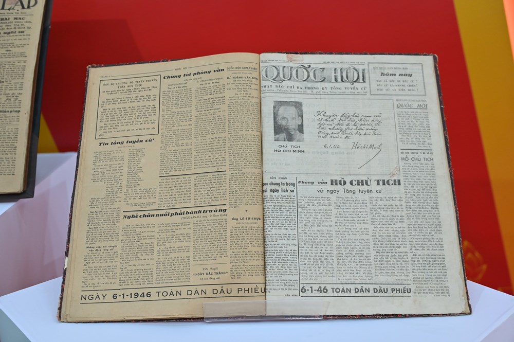 Tự hào “Quốc hội Việt Nam - Hành trình 80 năm xây dựng và phát triển“ - ảnh 6