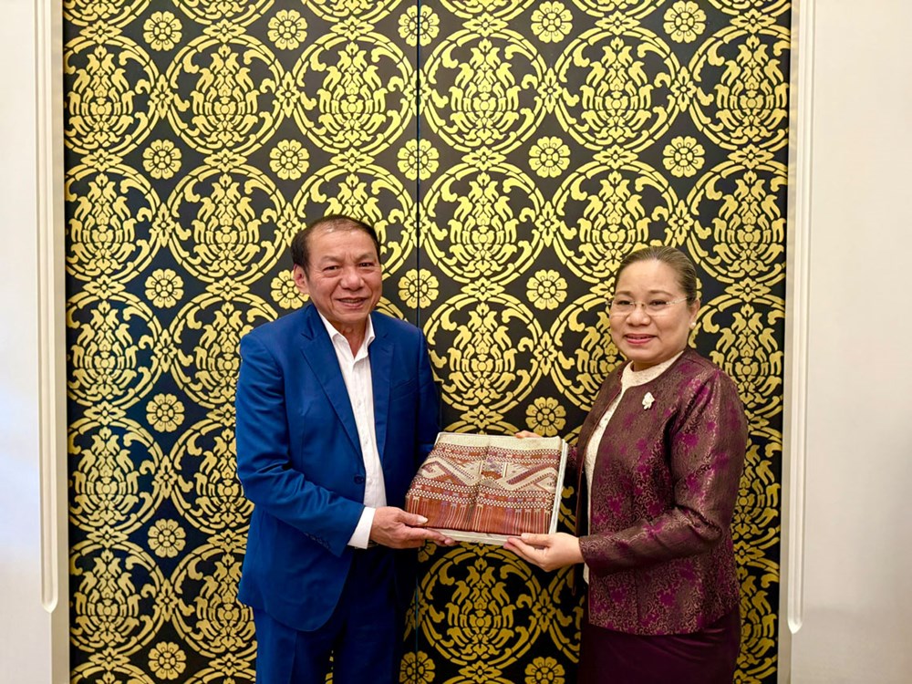 Việt Nam – Lào đẩy mạnh hợp tác văn hóa, du lịch trong giai đoạn mới - ảnh 1