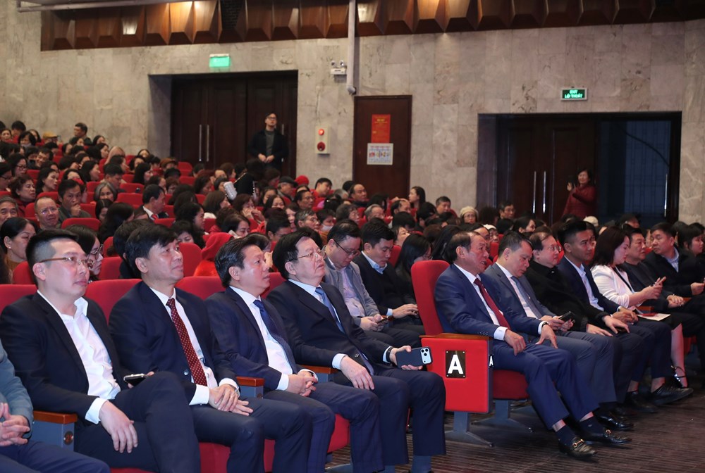 Thông điệp về niềm tin vững chắc vào tương lai tươi sáng của đất nước - ảnh 1