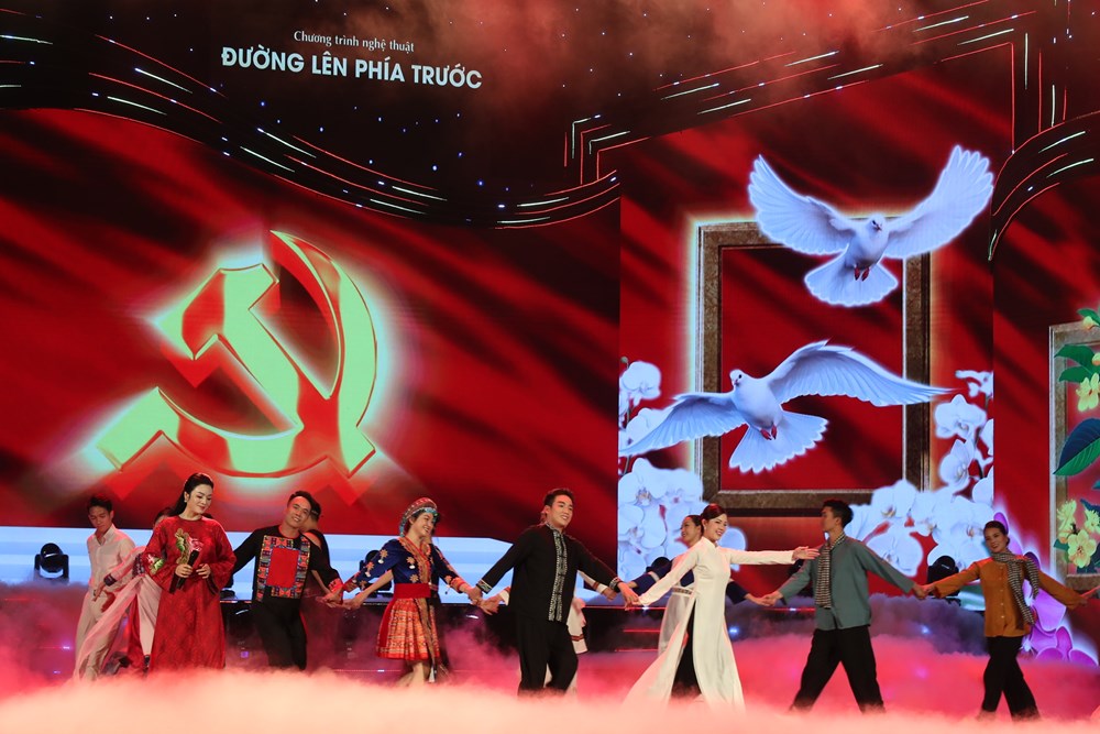 Thông điệp về niềm tin vững chắc vào tương lai tươi sáng của đất nước - ảnh 18