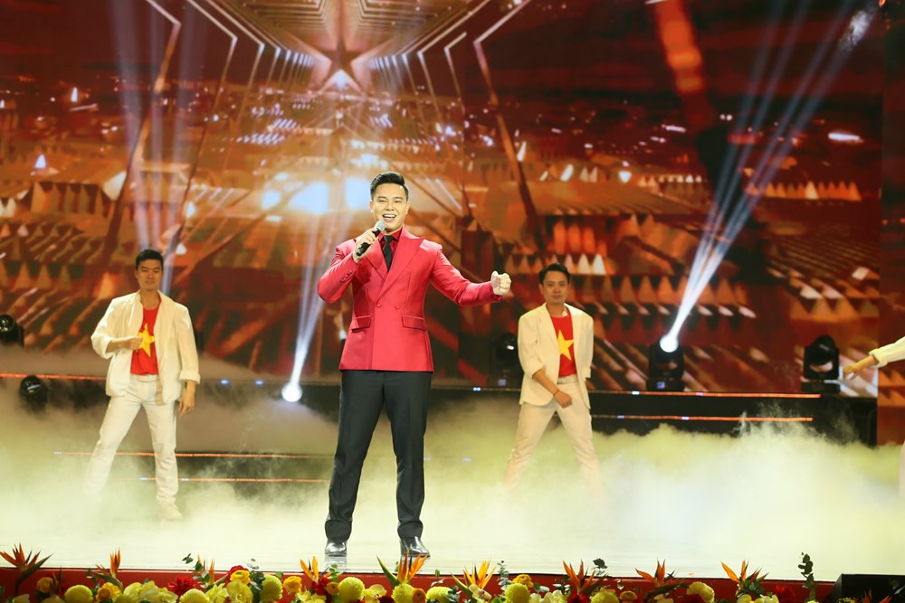 Thông điệp về niềm tin vững chắc vào tương lai tươi sáng của đất nước - ảnh 19