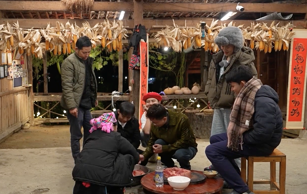 Xúc động câu chuyện về những thầy cô cắm bản - ảnh 3