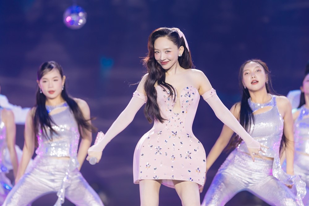 Mỹ Tâm, Soobin Hoàng Sơn, Tóc Tiên, Rhyder cùng dàn sao hội tụ trong “Hoa xuân ca” - ảnh 5