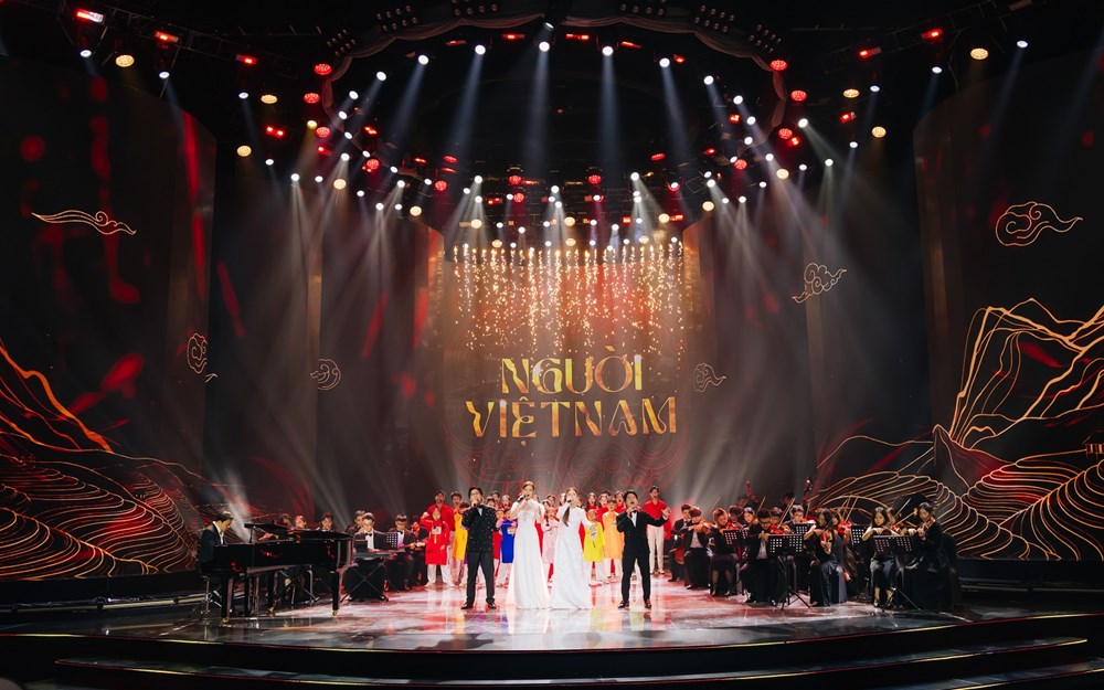 Mỹ Tâm, Soobin Hoàng Sơn, Tóc Tiên, Rhyder cùng dàn sao hội tụ trong “Hoa xuân ca” - ảnh 1