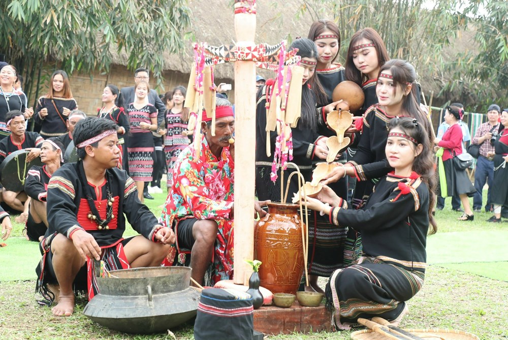 Ngày hội “Sắc xuân trên mọi miền Tổ quốc” 2026 lan tỏa tinh thần đại đoàn kết - ảnh 14