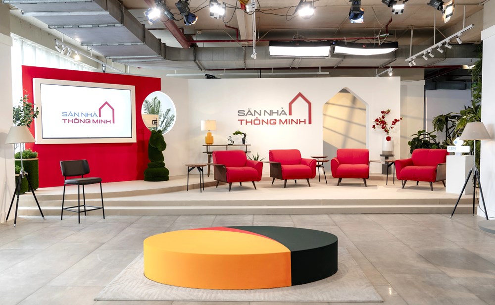 “Săn nhà” trên sóng truyền hình - ảnh 1