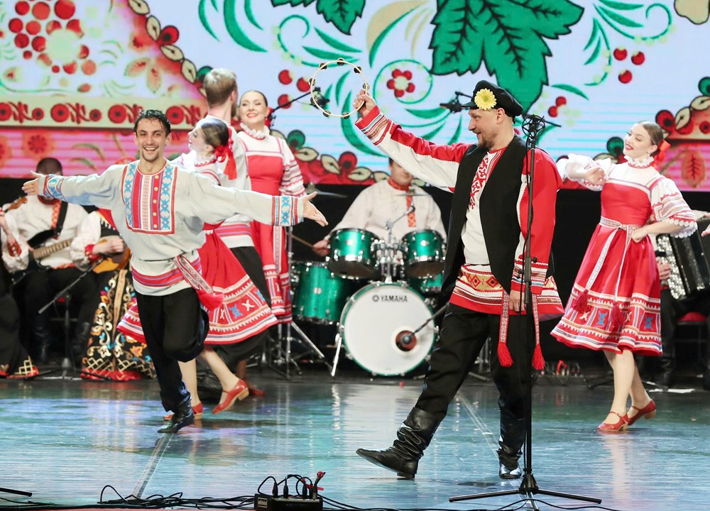 Tôn vinh bản sắc văn hóa, củng cố quan hệ hữu nghị Việt – Nga - ảnh 14