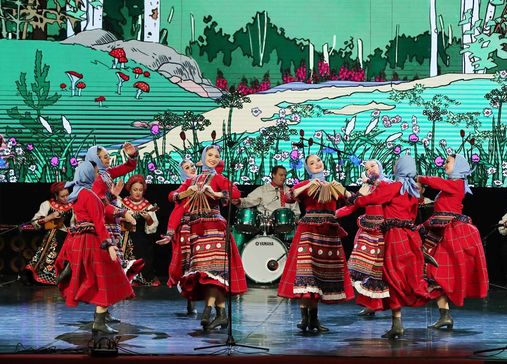 Tôn vinh bản sắc văn hóa, củng cố quan hệ hữu nghị Việt – Nga - ảnh 15