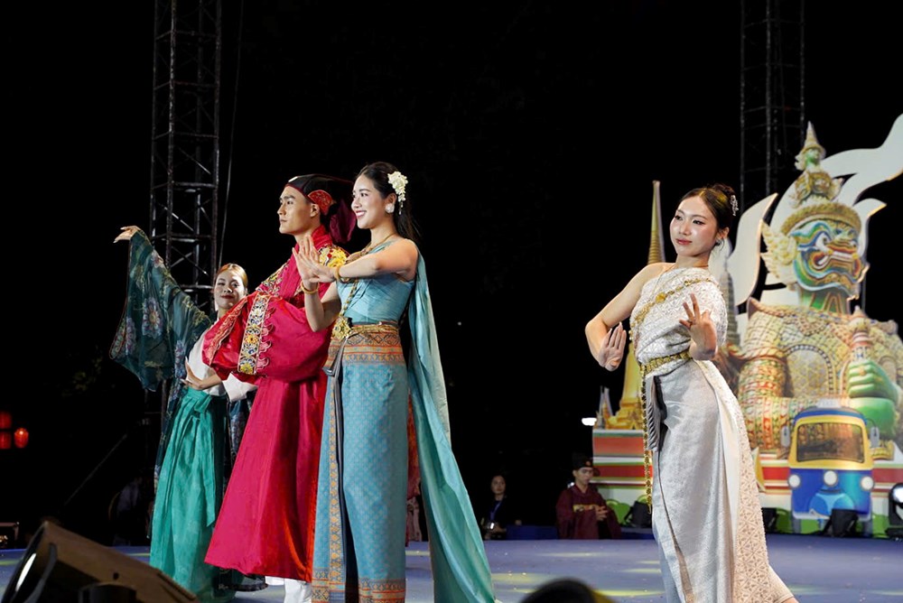 Cảm nhận “nhịp đập” văn hóa Thái Lan giữa lòng Thủ đô - ảnh 5