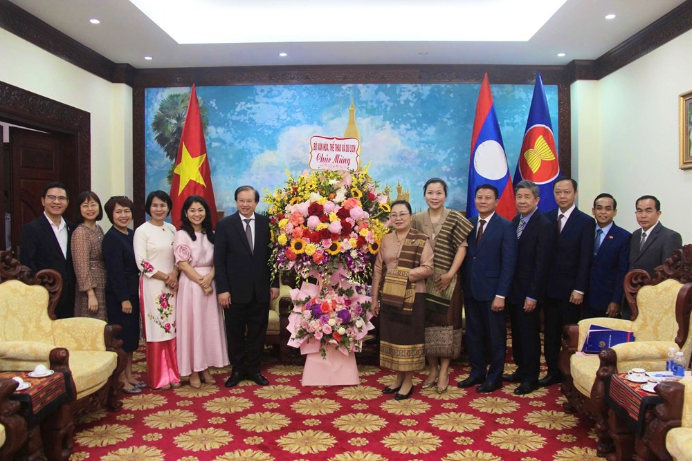 Thứ trưởng Tạ Quang Đông chúc Tết cổ truyền Bunpimay Lào năm Phật lịch 2569 - ảnh 2