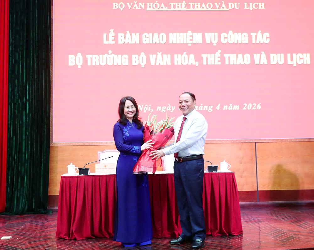 Bàn giao nhiệm vụ Bộ trưởng Bộ Văn hoá, Thể thao và Du lịch - ảnh 5