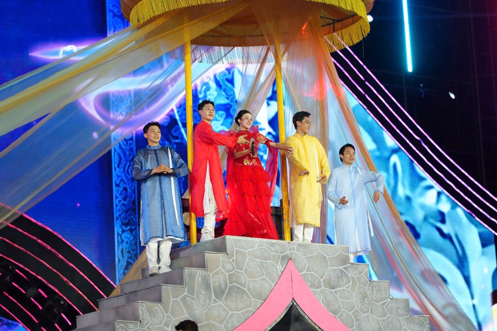 Khai mạc Liên hoan Phát thanh toàn quốc lần thứ XVII - ảnh 10