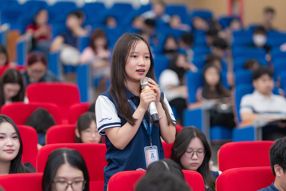 Ba cuốn sách về AI và chip hé lộ cuộc đua công nghệ toàn cầu - ảnh 4