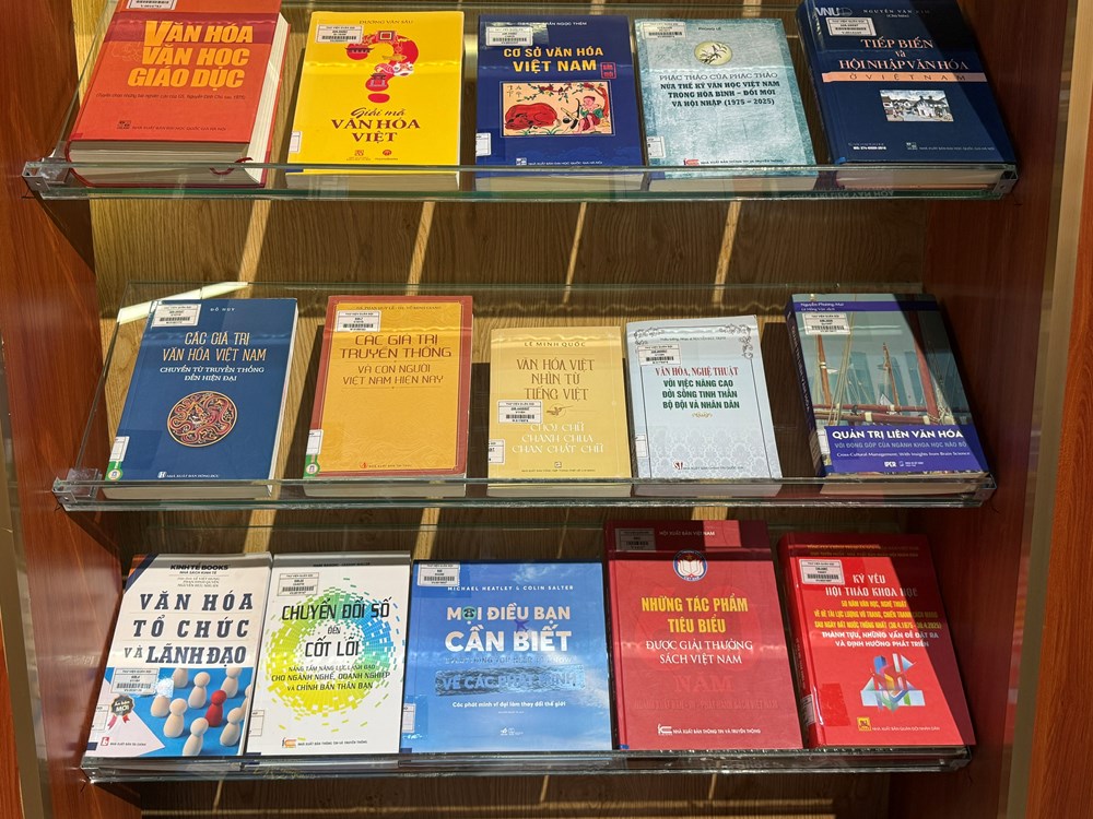 Khai mạc Ngày Sách và Văn hóa đọc lần thứ 5 năm 2026 trong QĐND Việt Nam - ảnh 7