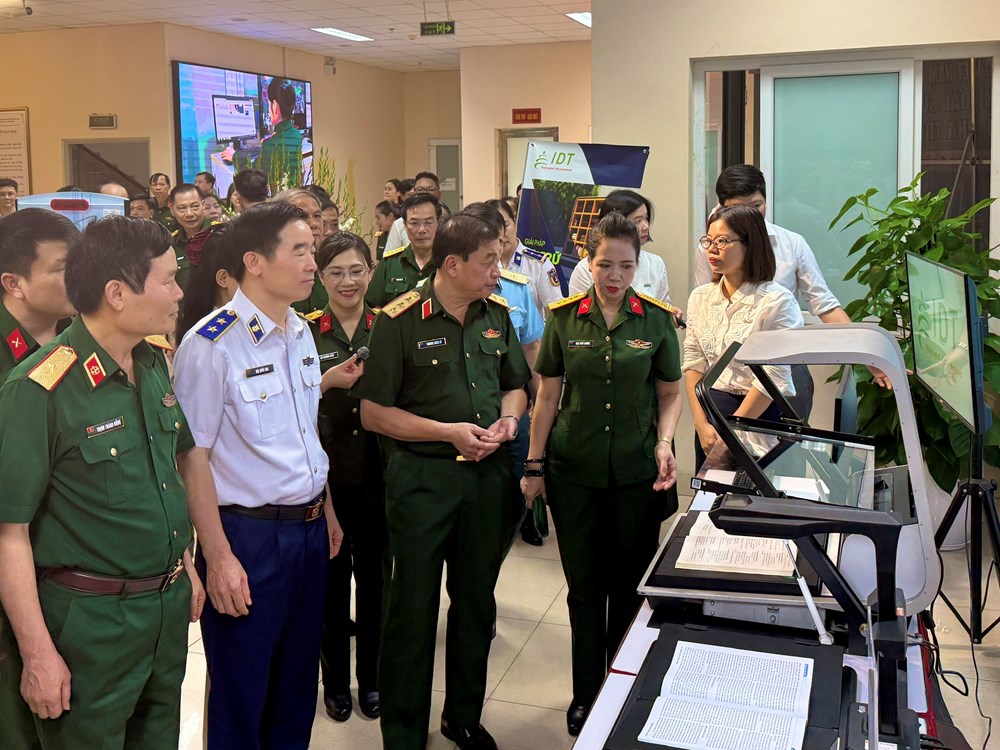 Khai mạc Ngày Sách và Văn hóa đọc lần thứ 5 năm 2026 trong QĐND Việt Nam - ảnh 4