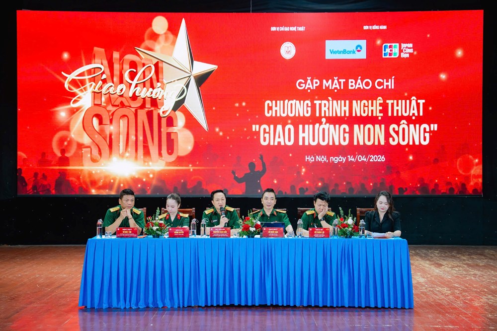 Lắng nghe bản “Giao hưởng non sông” - ảnh 1