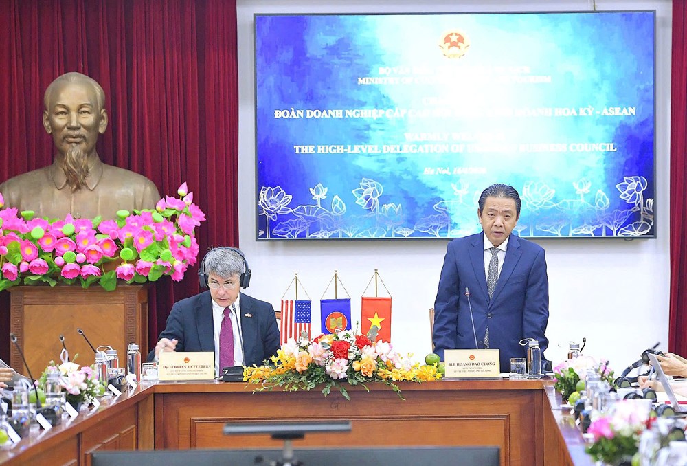 Thúc đẩy hợp tác VHTTDL với các doanh nghiệp Hoa Kỳ  - ảnh 1