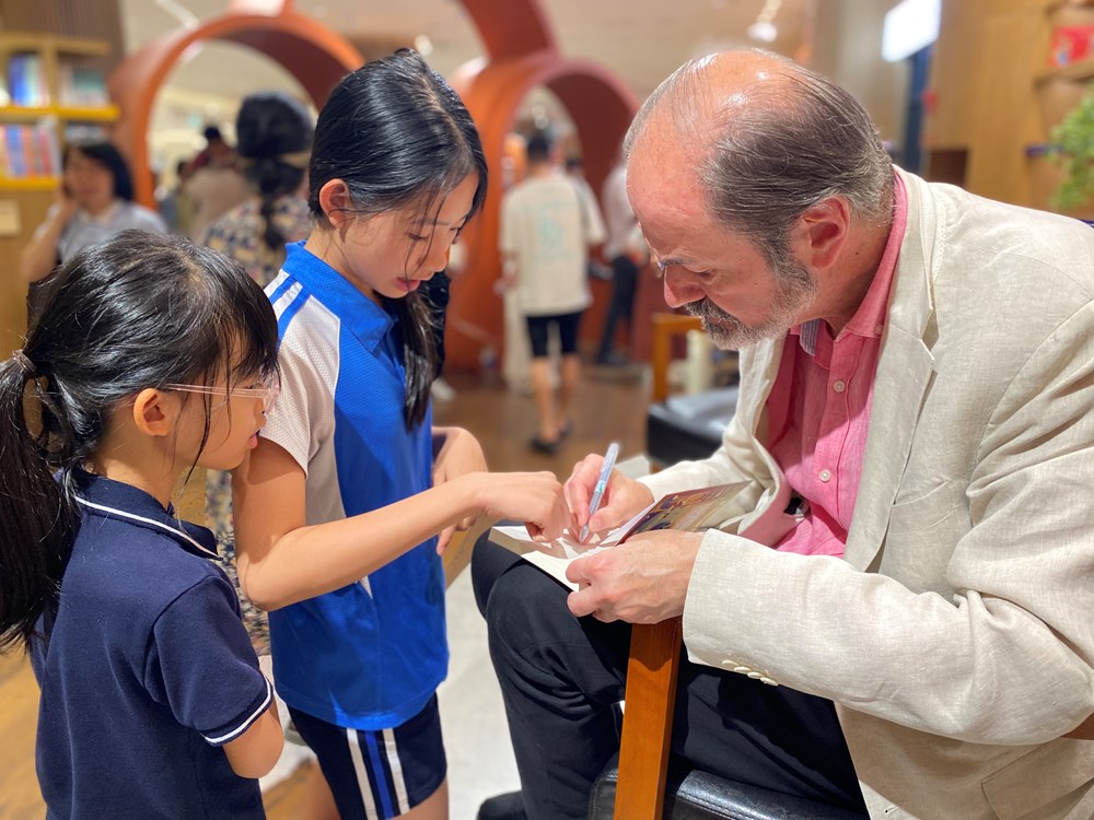 “Cuốn sách hoang dã”: Hành trình kết nối độc giả nhỏ tuổi Việt Nam với văn học Mexico - ảnh 3