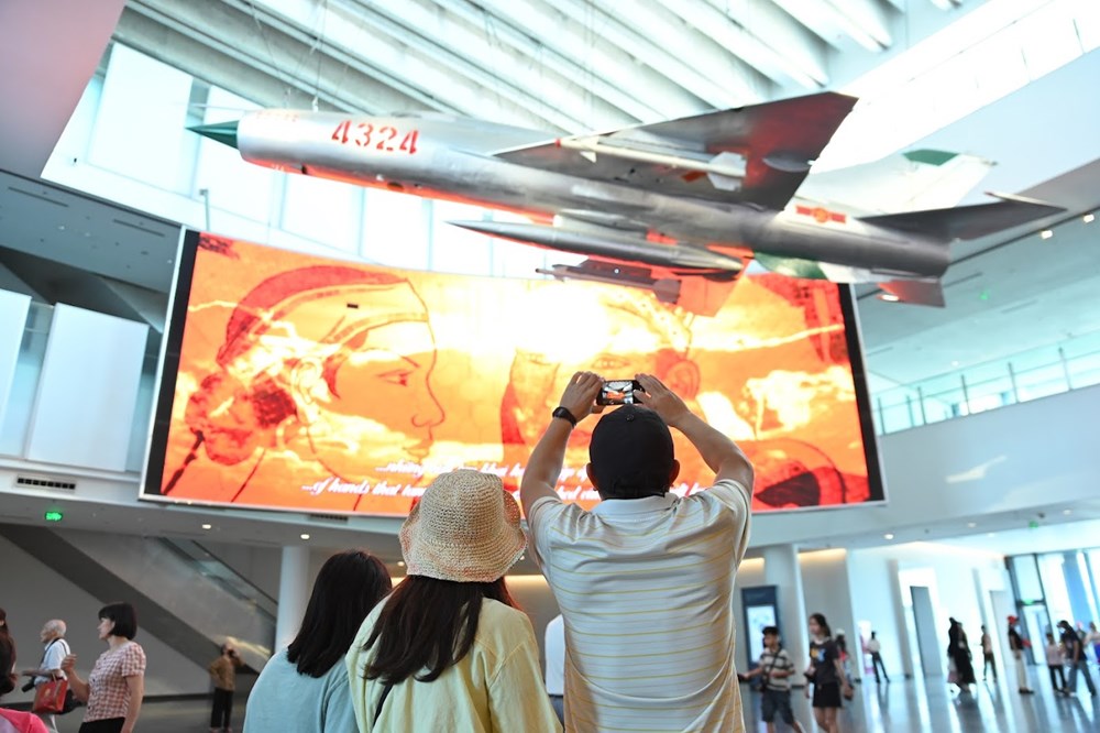 Ngược thời gian về với những “nhân chứng” lịch sử tại Bảo tàng Lịch sử Quân sự - ảnh 4