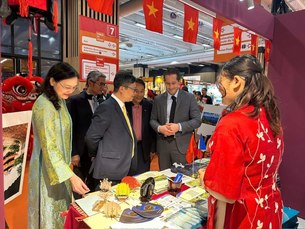Sức hấp dẫn của văn hóa, du lịch Việt Nam tại Foire de Paris 2026 - ảnh 2