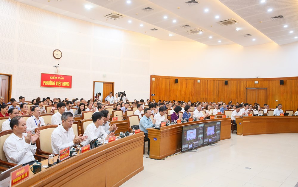 Bộ trưởng Lâm Thị Phương Thanh tiếp xúc cử tri tại TP. Hà Nội - ảnh 8