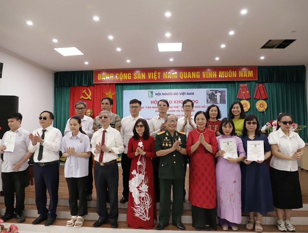 “Khắc sâu lời Bác – Tỏa sáng tấm gương tàn nhưng không phế” - ảnh 4