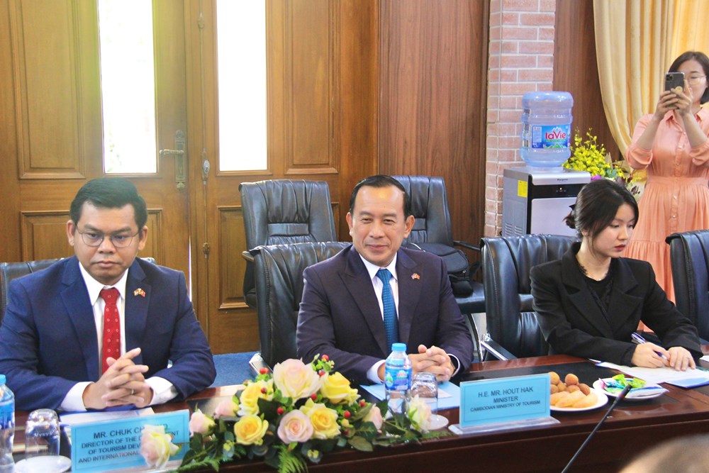 Trường Cao đẳng Du lịch Hà Nội kết nối hợp tác đào tạo với Campuchia - ảnh 3