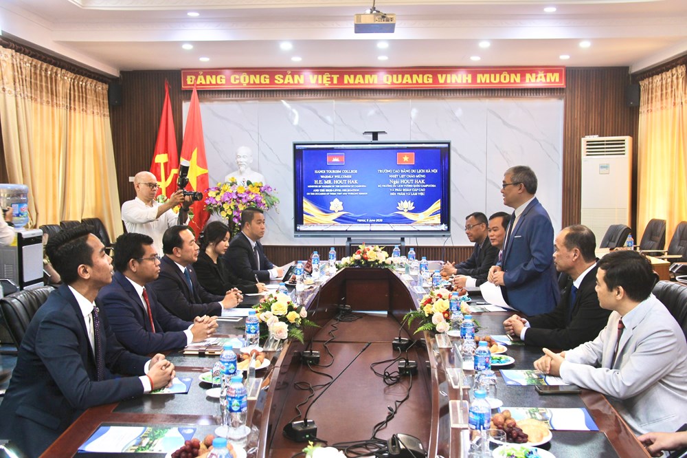 Trường Cao đẳng Du lịch Hà Nội kết nối hợp tác đào tạo với Campuchia - ảnh 4
