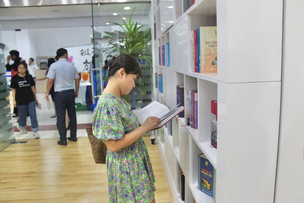 Nâng cao hiệu quả quản lý, hoạt động hệ thống thư viện công cộng - ảnh 1