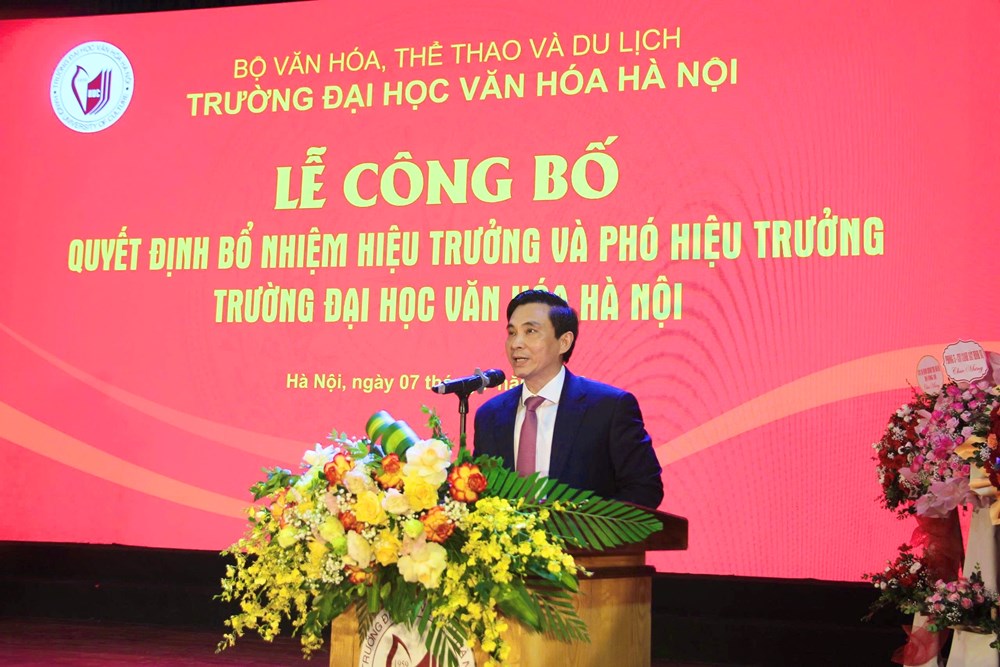 Công bố quyết định bổ nhiệm Hiệu trưởng và Phó Hiệu trưởng Trường Đại học Văn hóa Hà Nội - ảnh 4