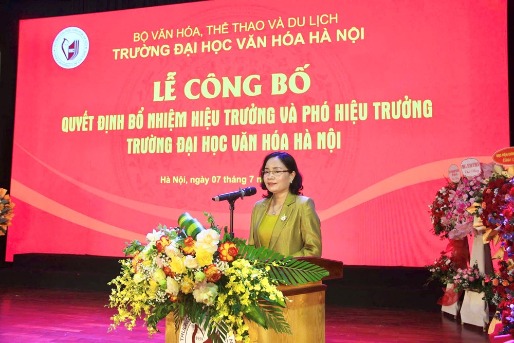 Công bố quyết định bổ nhiệm Hiệu trưởng và Phó Hiệu trưởng Trường Đại học Văn hóa Hà Nội - ảnh 3