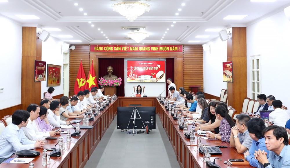 Tạo “cú hích” đưa công nghiệp văn hóa bứt phá - ảnh 15