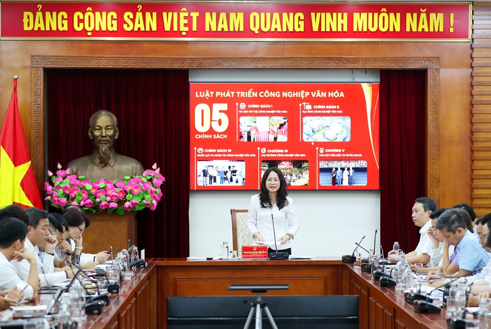 Tạo “cú hích” đưa công nghiệp văn hóa bứt phá - ảnh 2