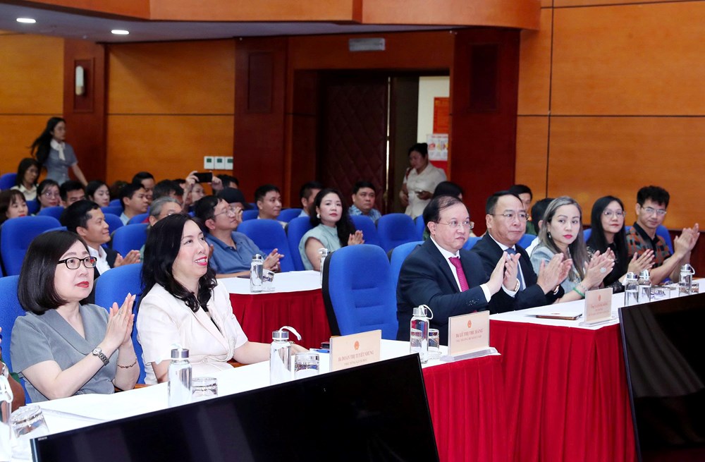 Phát động cuộc thi “Sáng tác mẫu biểu trưng Năm APEC 2027” - ảnh 1