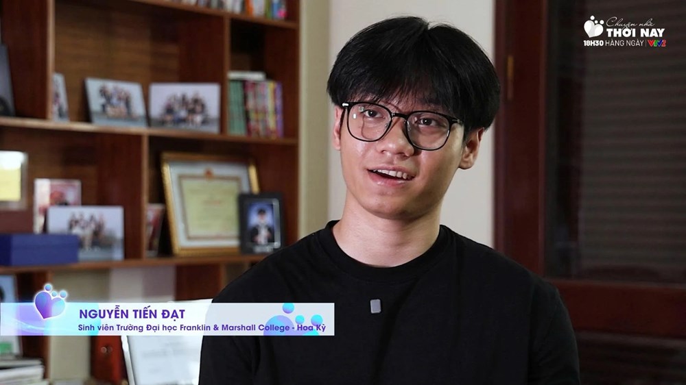 Nghẹn ngào câu chuyện người cha sửa xe nuôi con giành học bổng du học Mỹ - ảnh 1