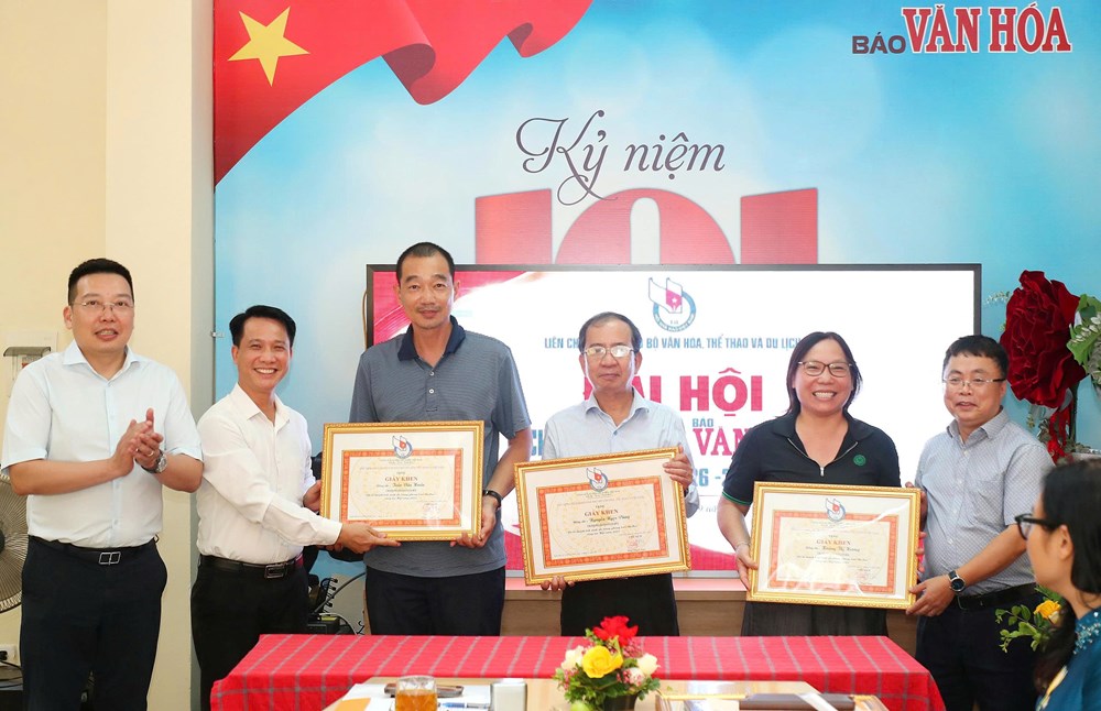 Chi hội Nhà báo Báo Văn Hóa: “Chuyên nghiệp - Nhân văn - Hiện đại - Đổi mới - Hiệu quả” - ảnh 12