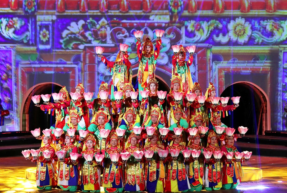 Sẵn sàng cho đêm khai mạc Lễ hội Văn hóa thế giới tại Hà Nội lần thứ hai - ảnh 5
