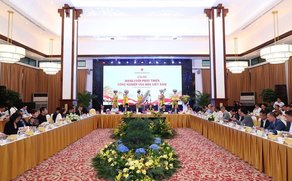 Gặp mặt doanh nhân, doanh nghiệp công nghiệp văn hóa và ra mắt “Mạng lưới Phát triển công nghiệp văn hóa Việt Nam” - ảnh 2