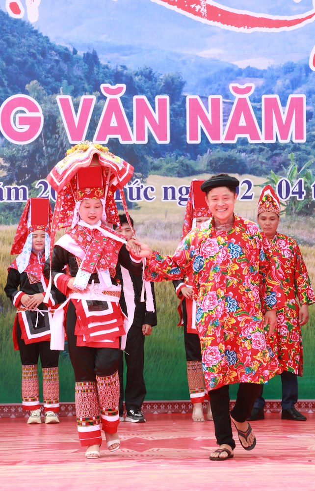 Đặc sắc Ngày hội Kiêng gió - ảnh 2