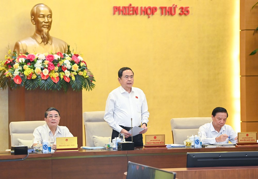 Khai mạc phiên họp thứ 35 của Ủy ban Thường vụ Quốc hội - ảnh 2