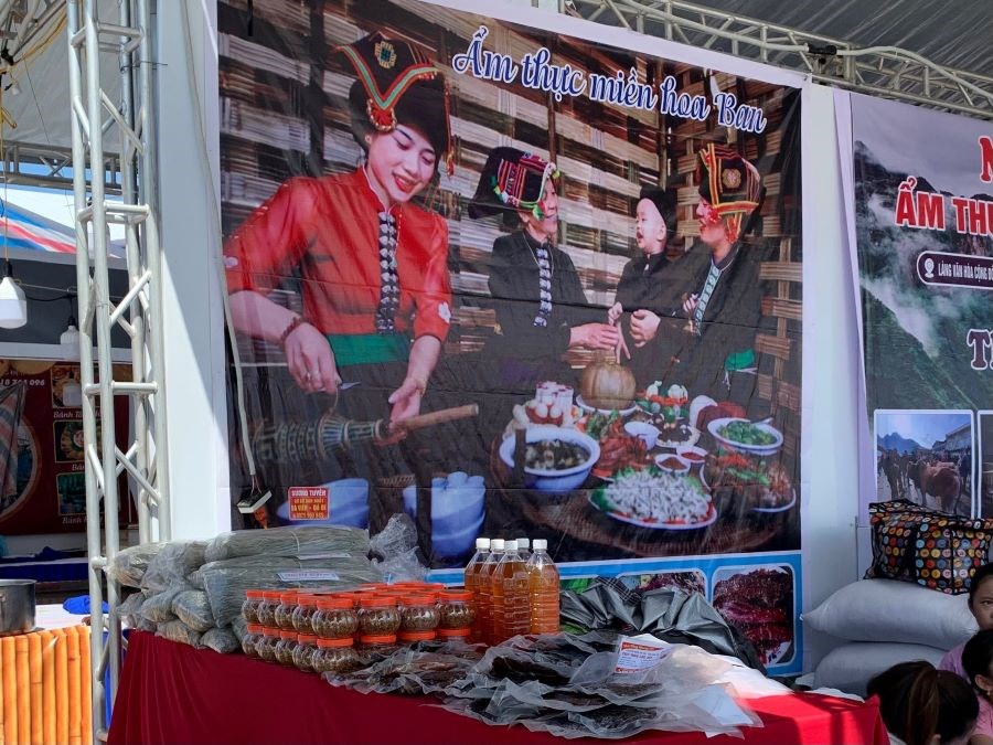 Về Quảng Trị, thưởng thức “hương vị miền hoa nắng” - ảnh 4