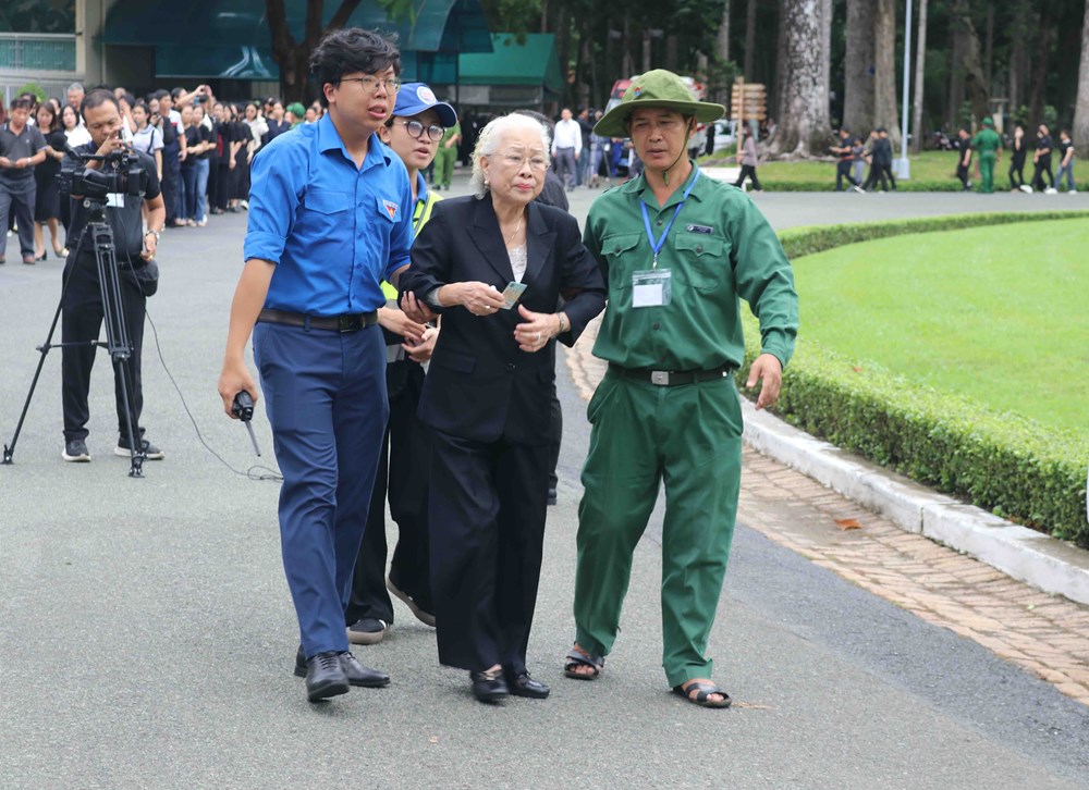 Sáng 26.7, Lễ viếng Tổng Bí thư Nguyễn Phú Trọng - ảnh 14