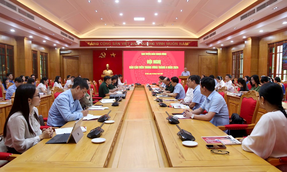 Tập trung tuyên truyền thành tựu KT-XH và các sự kiện quan trọng của đất nước - ảnh 2