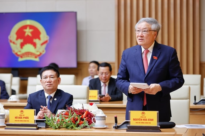 Thủ tướng Phạm Minh Chính giao nhiệm vụ cho ba Phó Thủ tướng và hai Bộ trưởng - ảnh 5
