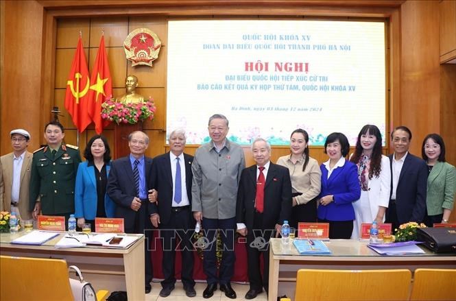 Tổng Bí thư Tô Lâm tiếp xúc cử tri Hà Nội sau Kỳ họp thứ 8, Quốc hội khóa XV - ảnh 6