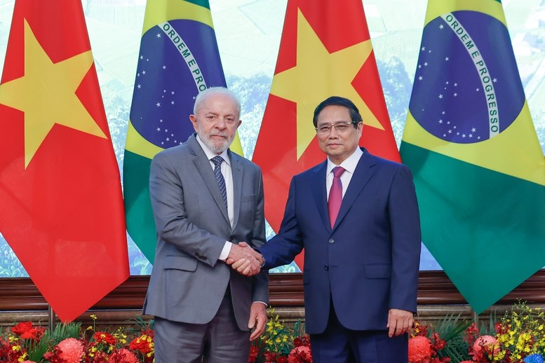 Việt Nam - Brazil tăng cường hợp tác bóng đá - ảnh 1