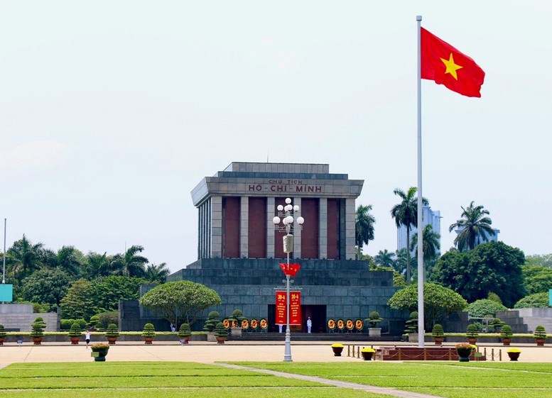 Triển khai thi hành Pháp lệnh Quản lý, bảo vệ Khu di tích Lăng Chủ tịch Hồ Chí Minh - ảnh 1
