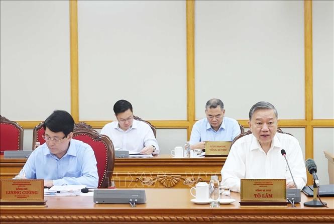 Tổng Bí thư Tô Lâm chủ trì cuộc họp cho ý kiến về tiến độ sắp xếp tổ chức bộ máy và đơn vị hành chính các cấp - ảnh 1