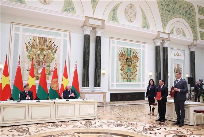 Việt Nam và Belarus đẩy mạnh hợp tác văn hoá, du lịch và giao lưu nhân dân - ảnh 2