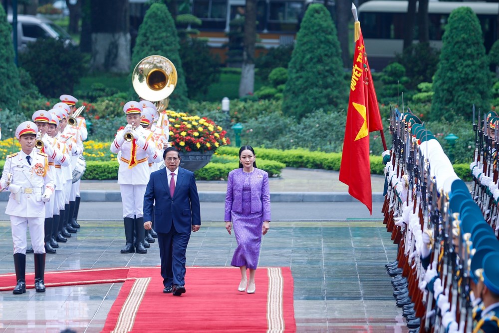 Thủ tướng Phạm Minh Chính chủ trì lễ đón chính thức Thủ tướng Thái Lan thăm Việt Nam - ảnh 2